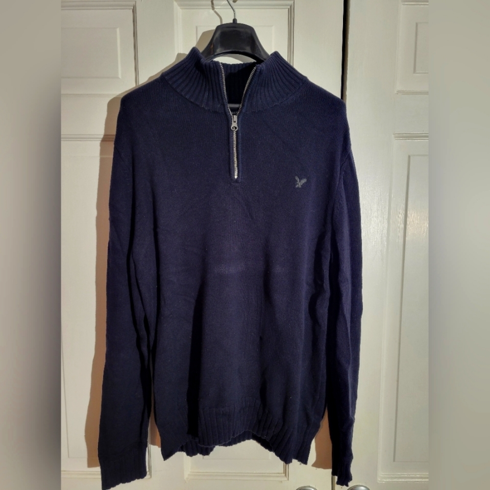 AE 1/4 zip sweater